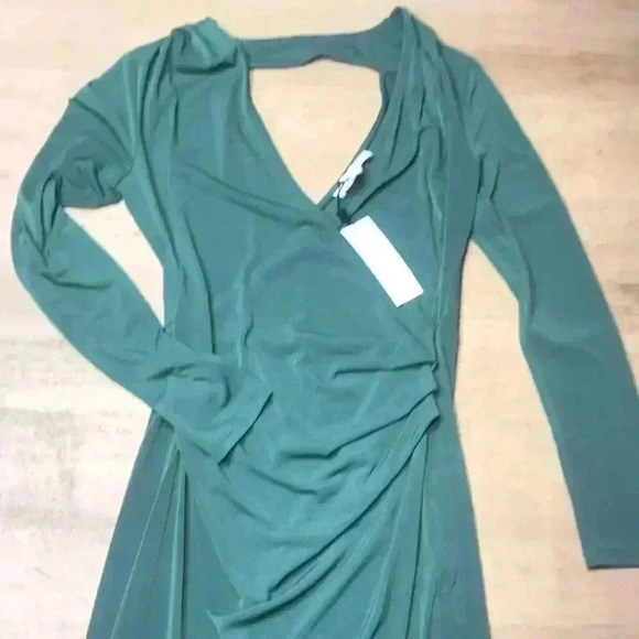 NWT BCBGeneration dress size small - Picture 3 of 6